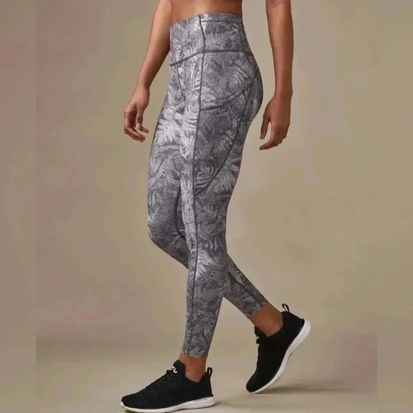 Lululemon Fast & Free 7/8  Tight - Picture 1 of 8